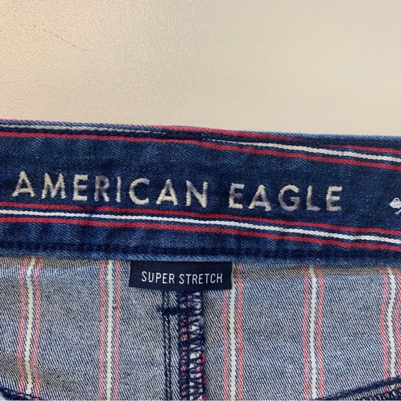 American Eagle Women’s High Rise Mini Striped Raw Hem Stretch Denim Skirt Size 0 - Picture 3 of 12
